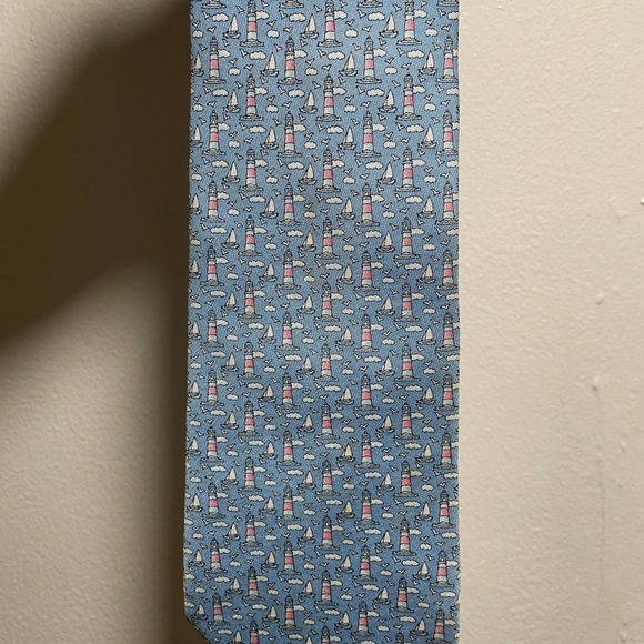 Vineyard Vines nautical tie - Picture 1 of 3